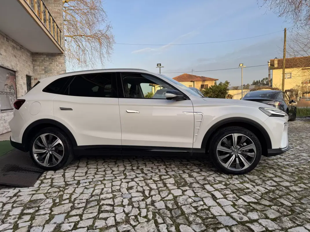 MG Marvel R 2022 - 26750 EUR, 67000 km - AUTO.MOTO.pt - 67000km - foto 5 de 47