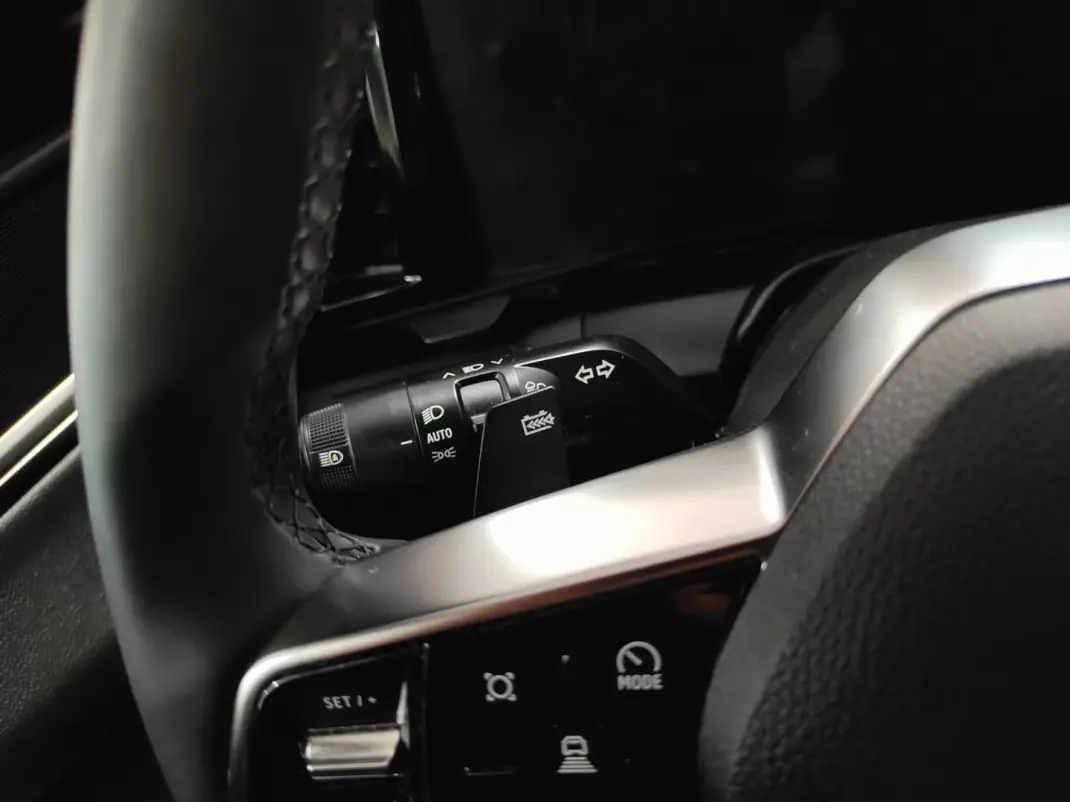 Renault Scénic E-Tech 2024 - 37990 EUR, 9000 km - AUTO.MOTO.pt - 9000km - foto 53 de 57