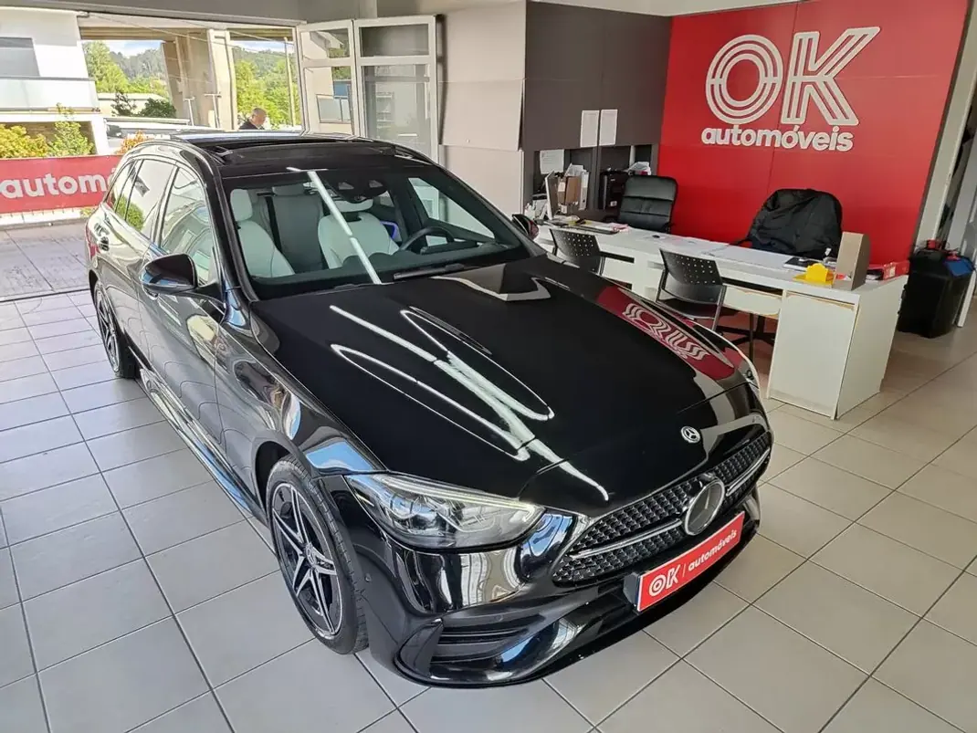 Mercedes-Benz C 300 2022 - 37250 EUR, 64900 km - AUTO.MOTO.pt - 64900km - foto 2 de 37