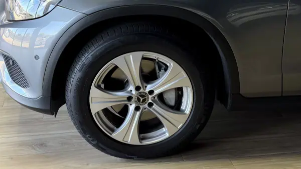 Mercedes-Benz GLC 250 2018 - 29990 EUR, 172000 km - 172000km - foto 7 de 56