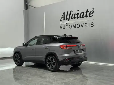 Renault Austral 2023 - 30890 EUR, 17660 km - AUTO.MOTO.pt - 17660km - foto 21 de 45