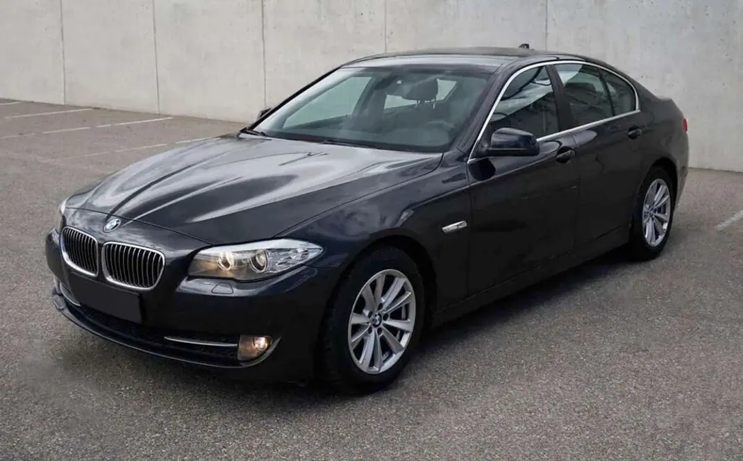 BMW 520 2012 - 14500 EUR, 120000 km - AUTO.MOTO.pt - 120000km - foto 1 de 1