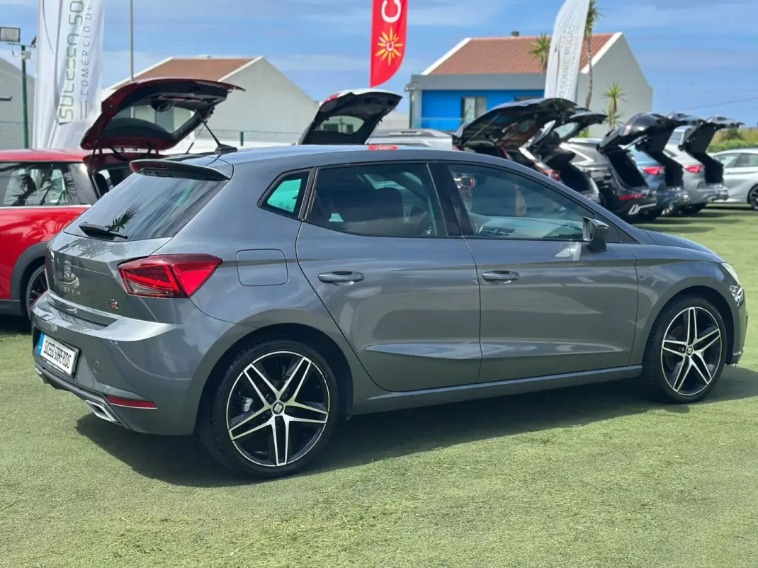 SEAT Ibiza 2017 - 17490 EUR, 95883 km - 95883km - foto 7 de 19