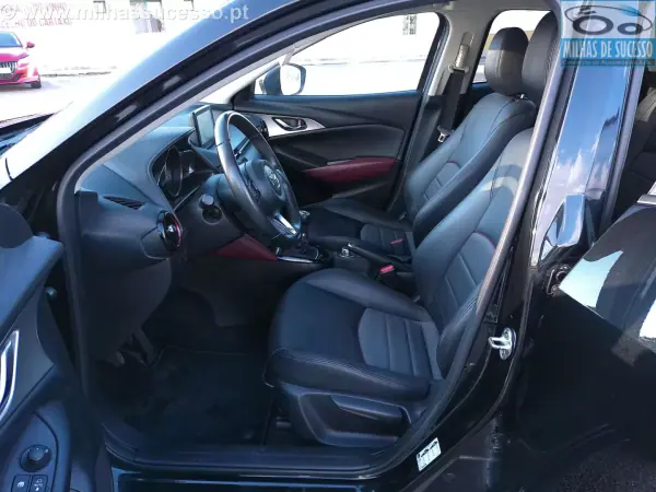 Mazda CX-3 2019 - 16850 EUR, 90000 km - AUTO.MOTO.pt - 90000km - foto 18 de 28