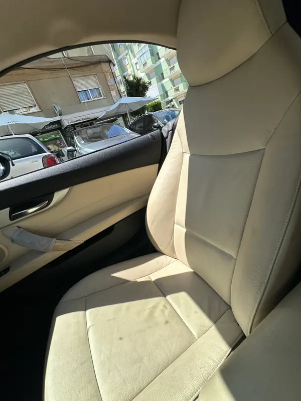 BMW Z4 2010 - 19500 EUR, 69000 km - AUTO.MOTO.pt - 69000km - foto 6 de 10