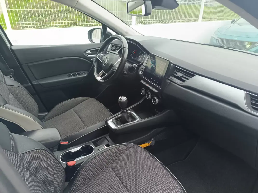 Renault Captur 2020 - 14900 EUR, 196207 km - AUTO.MOTO.pt - 196207km - foto 33 de 34