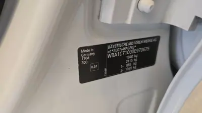 BMW 118 2012 - 13900 EUR, 229244 km - 229244km - foto 51 de 57