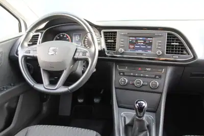 SEAT Leon 2013 - 10250 EUR, 184867 km - AUTO.MOTO.pt - 184867km - foto 8 de 16