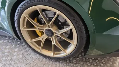 Porsche 992 2021 - 235000 EUR, 15666 km - AUTO.MOTO.pt - 15666km - foto 37 de 61