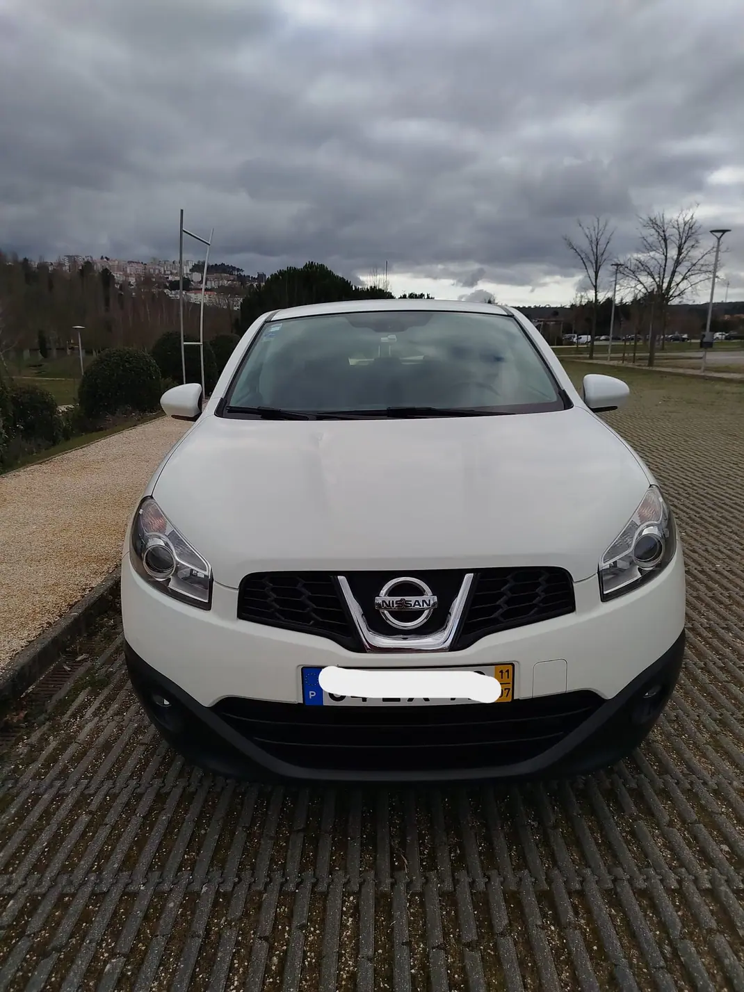 Nissan Qashqai 2011 - 12000 EUR, 101293 km - AUTO.MOTO.pt - 101293km - foto 2 de 15
