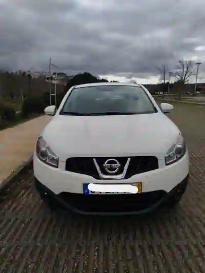 Nissan Qashqai 2011 - 12000 EUR, 101293 km - AUTO.MOTO.pt - 101293km - foto 2 de 15