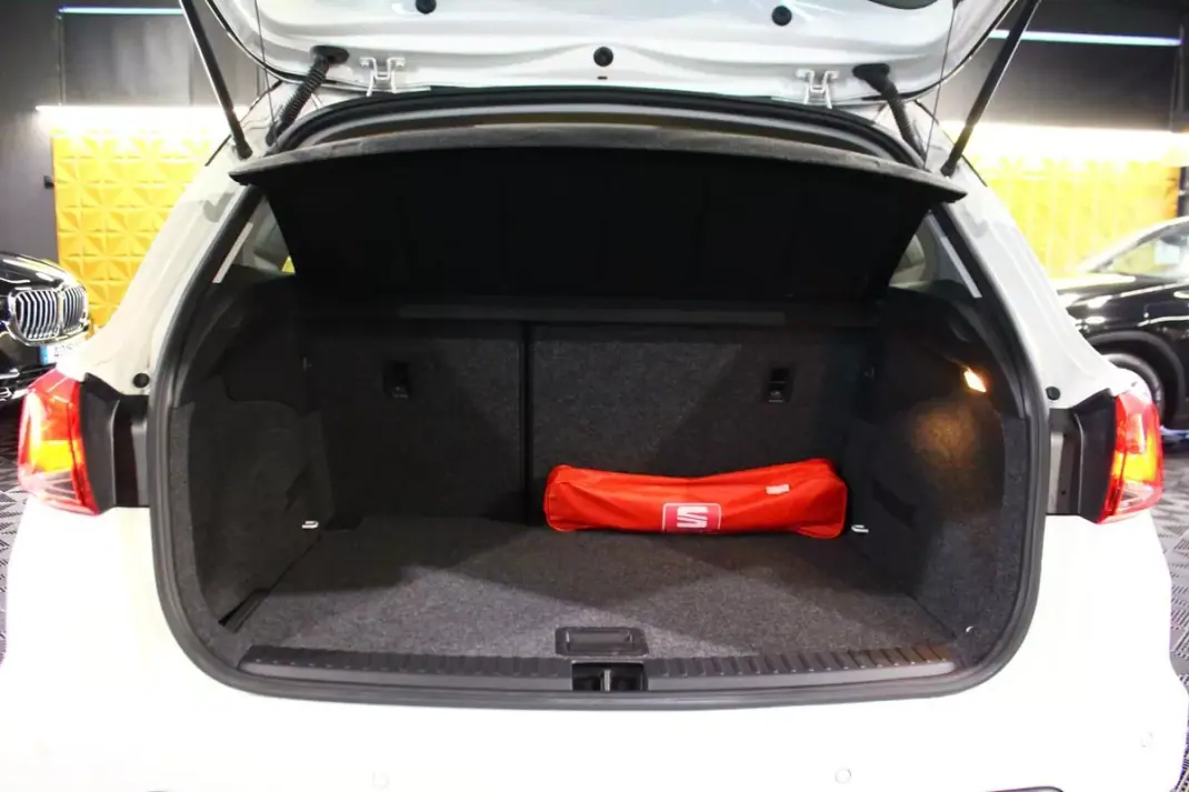 SEAT Arona 2019 - 14700 EUR, 149000 km - 149000km - foto 11 de 25