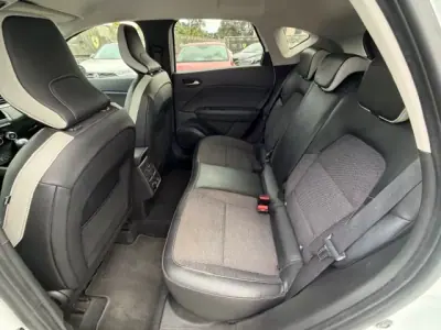 Renault Captur 2022 - 16900 EUR, 84100 km - AUTO.MOTO.pt - 84100km - foto 2 de 12