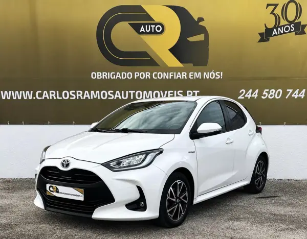 Toyota Yaris 2021 — foto 2 de 12