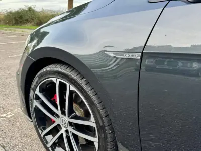 Volkswagen Golf 2015 - 17980 EUR, 168500 km - AUTO.MOTO.pt - 168500km - foto 7 de 21