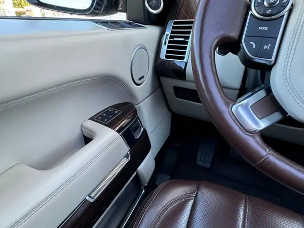 Land Rover Range Rover 2017 - 74480 EUR, 73870 km - AUTO.MOTO.pt - 73870km - foto 46 de 50