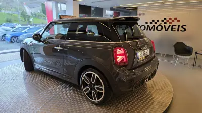 MINI Cooper 2019 - 24900 EUR, 114062 km - AUTO.MOTO.pt - 114062km - foto 22 de 61