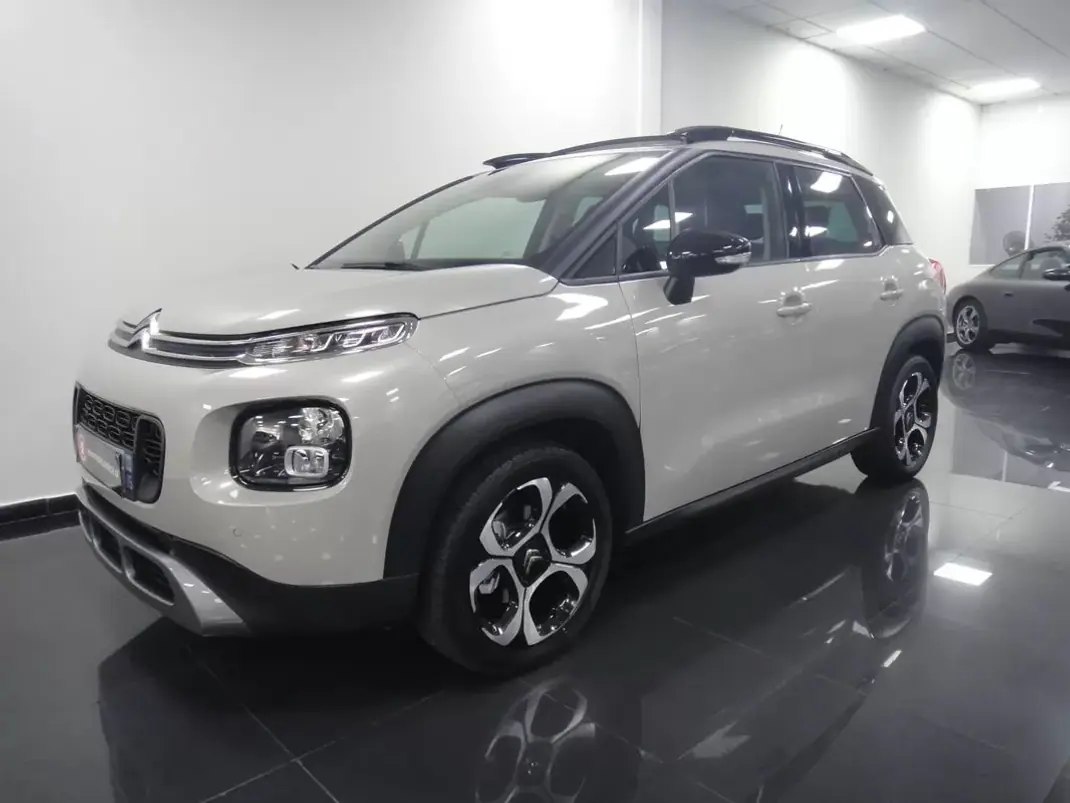 Citroën C3 Aircross 2019 - 14990 EUR, 63000 km - AUTO.MOTO.pt - 63000km - foto 1 de 27