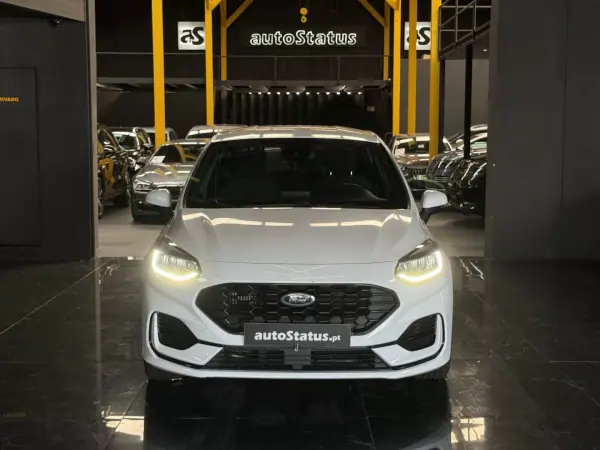 Ford Fiesta 2022 - 14990 EUR, 90159 km - AUTO.MOTO.pt - 90159km - foto 2 de 34