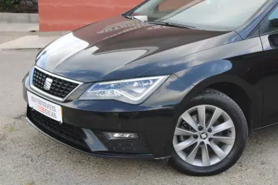 SEAT Leon ST 2018 - 12990 EUR, 200000 km - AUTO.MOTO.pt - 200000km - foto 3 de 34