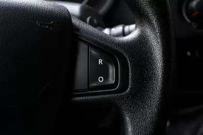 Renault Kangoo E-Tech 2020 - 9990 EUR, 57785 km - AUTO.MOTO.pt - 57785km - foto 15 de 28