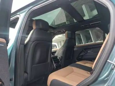 Land Rover Range Rover Sport 2023 - 129990 EUR, 20427 km - AUTO.MOTO.pt - 20427km - foto 16 de 33