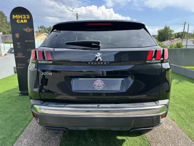 Peugeot 3008 2020 - 16900 EUR, 200000 km - AUTO.MOTO.pt - 200000km - foto 9 de 54