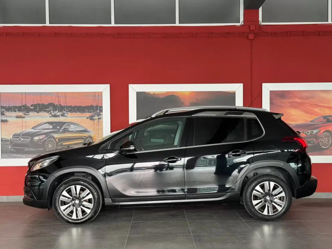 Peugeot 2008 2018 - 14990 EUR, 60029 km - AUTO.MOTO.pt - 60029km - foto 6 de 21