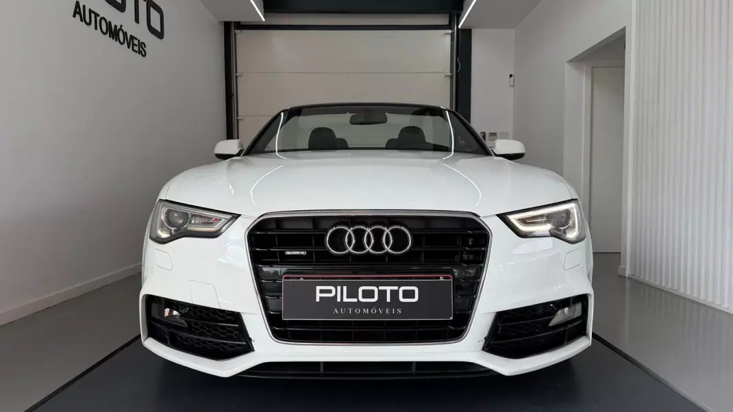 Audi A5 Cabrio 2016 - 25900 EUR, 121865 km - AUTO.MOTO.pt - 121865km - foto 3 de 32