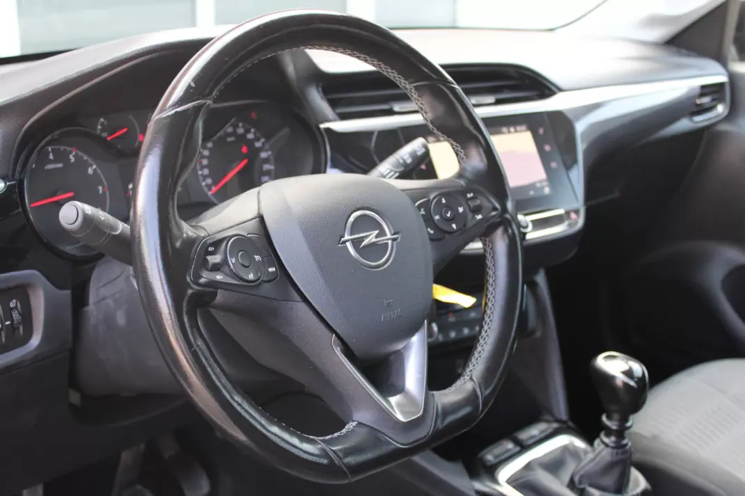 Opel Corsa 2022 - 12990 EUR, 138000 km - 138000km - foto 15 de 25