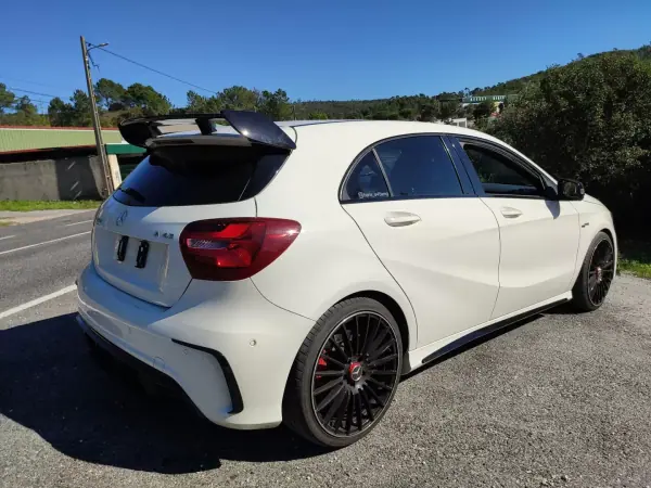 Mercedes-Benz A 45 AMG 2016 - 32500 EUR, 122000 km - AUTO.MOTO.pt - 122000km - foto 10 de 23