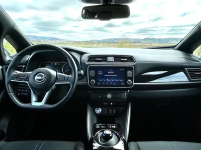 Nissan Leaf 2022 - 24280 EUR, 11090 km - AUTO.MOTO.pt - 11090km - foto 28 de 38