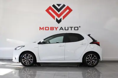 Toyota Yaris 2021 - 19250 EUR, 100929 km - AUTO.MOTO.pt - 100929km - foto 5 de 30
