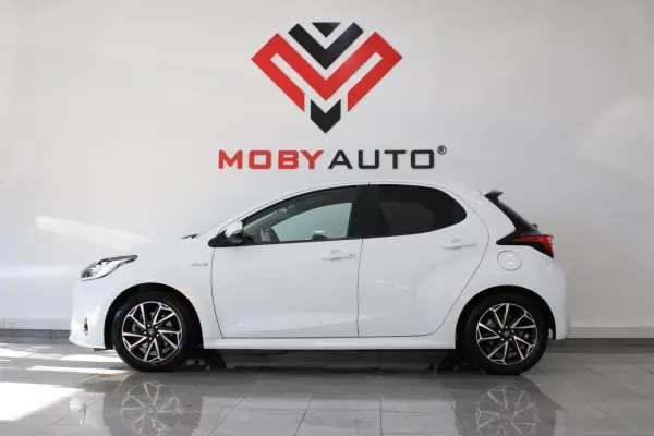 Toyota Yaris 2021 - 19250 EUR, 100929 km - AUTO.MOTO.pt - 100929km - foto 5 de 30