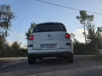 Fiat 500L 2021 - 13750 EUR, 152000 km - 152000km - foto 79 de 80