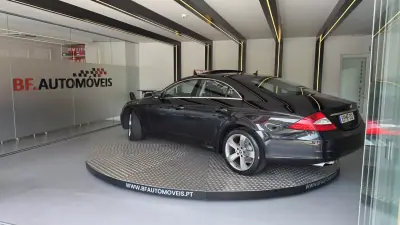 Mercedes-Benz CLS 320 2008 - 11900 EUR, 248910 km - 248910km - foto 16 de 64
