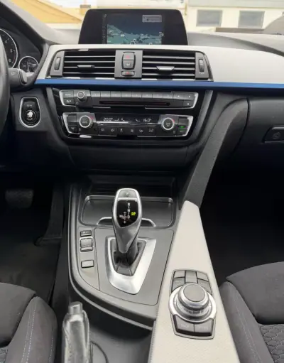 BMW 420 Gran Coupé 2017 - 31490 EUR, 98000 km - AUTO.MOTO.pt - 98000km - foto 7 de 39