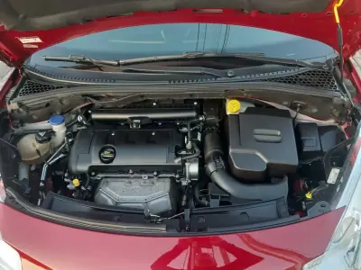 Citroën DS3 2010 - 8900 EUR, 175200 km - AUTO.MOTO.pt - 175200km - foto 37 de 47