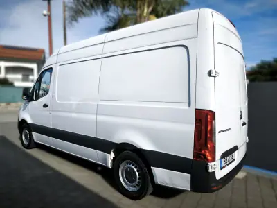 Mercedes-Benz 2019 — foto 3 de 32