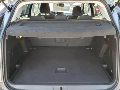Peugeot 3008 2019 - 17 EUR, 80000 km - AUTO.MOTO.pt - 80000km - foto 11 de 26
