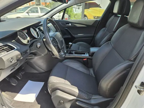 Peugeot 508 SW 2017 - 13700 EUR, 149000 km - AUTO.MOTO.pt - 149000km - foto 9 de 56