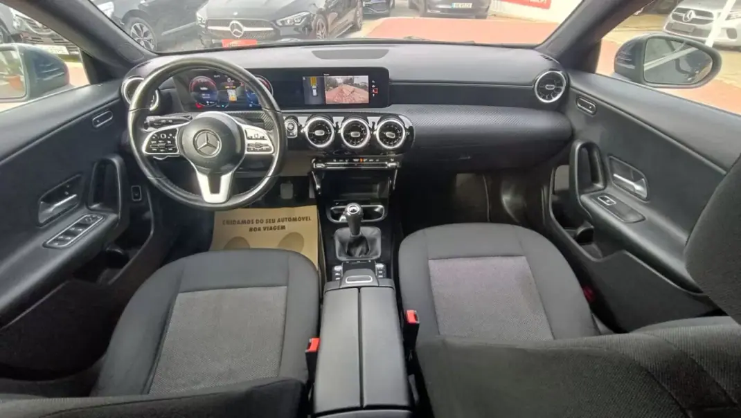 Mercedes-Benz CLA 180 2020 - 23990 EUR, 152000 km - AUTO.MOTO.pt - 152000km - foto 11 de 39