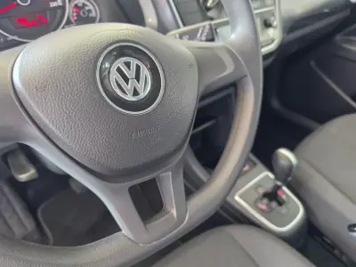 Volkswagen Up! 2017 - 8900 EUR, 142000 km - 142000km - foto 7 de 16