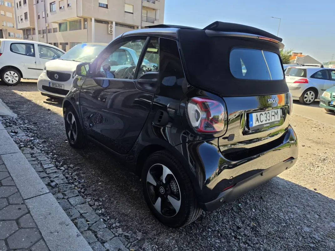 Smart ForTwo 2020 - 13750 EUR, 69200 km - 69200km - foto 3 de 11