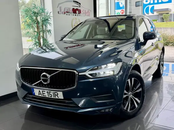 Volvo XC 60 2.0 B4 Momentum Plus 2020 Gasolina