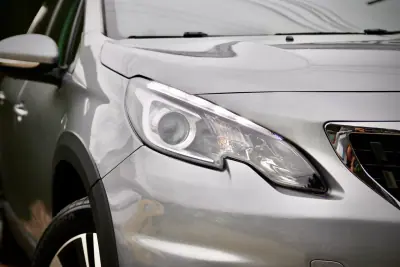 Peugeot 2008 2017 - 12900 EUR, 100000 km - AUTO.MOTO.pt - 100000km - foto 5 de 27