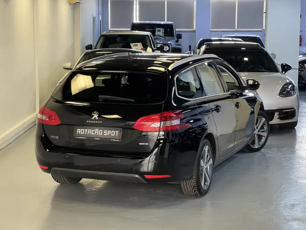 Peugeot 308 SW 2016 - 10990 EUR, 160000 km - 160000km - foto 4 de 42