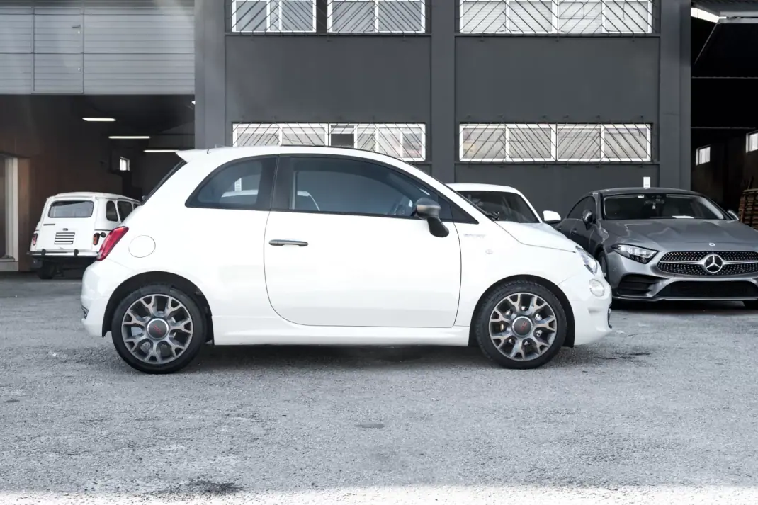 Fiat 500 2021 - 10999 EUR, 117033 km - 117033km - foto 2 de 24
