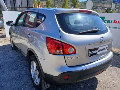 Nissan Qashqai 2008 - 7350 EUR, 167419 km - 167419km - foto 12 de 26