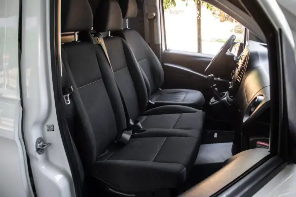 Mercedes-Benz Vito 2015 - 14900 EUR, 153540 km - 153540km - foto 13 de 25